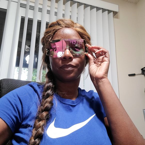Iconic Oversize Side Shade Sunglasses main image 9
